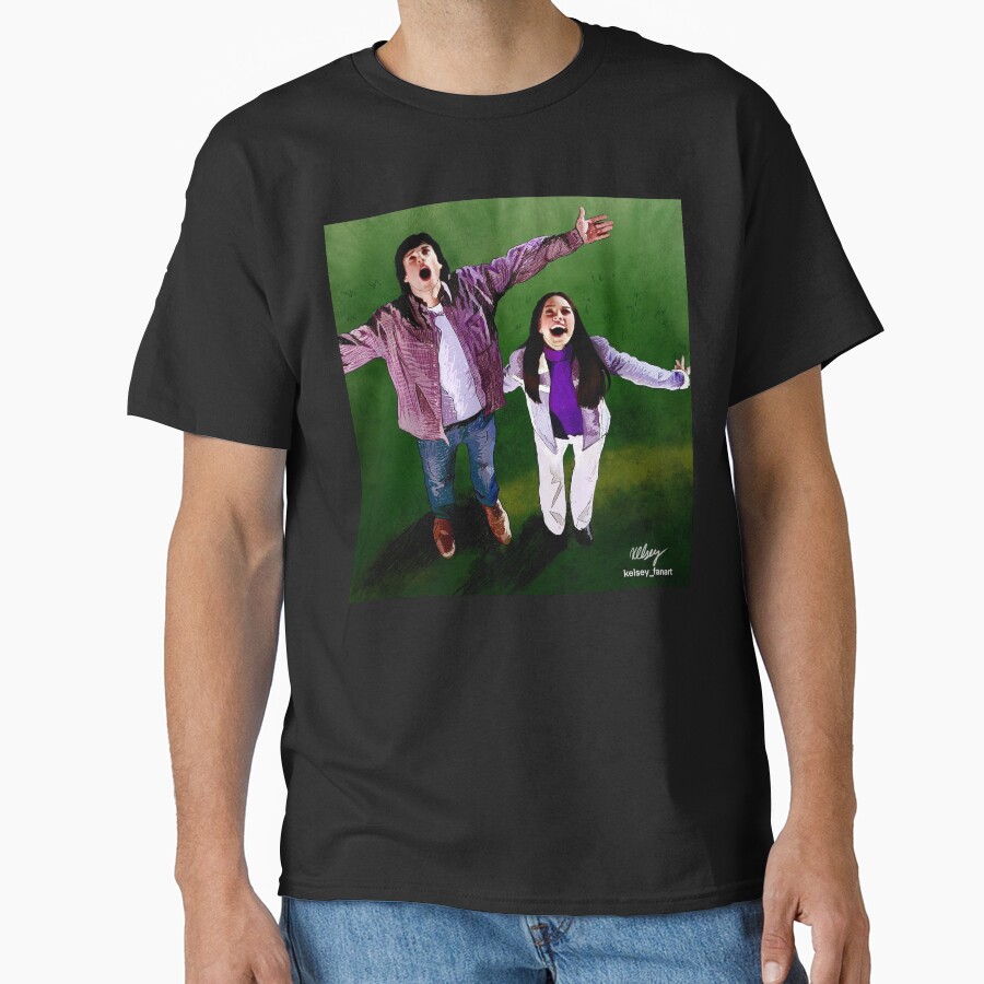 Clark And Lana Screaming At The Football Field T-shirt - Image 2