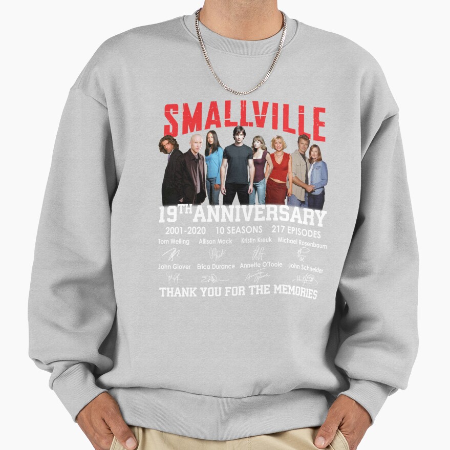 Smallville Member Memories Sweatshirt - Image 4