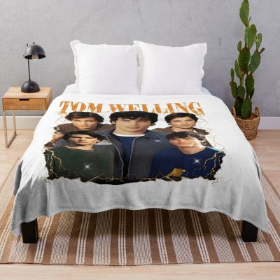 Clark Kent Vintage 90s Bootleg Throw Blanket